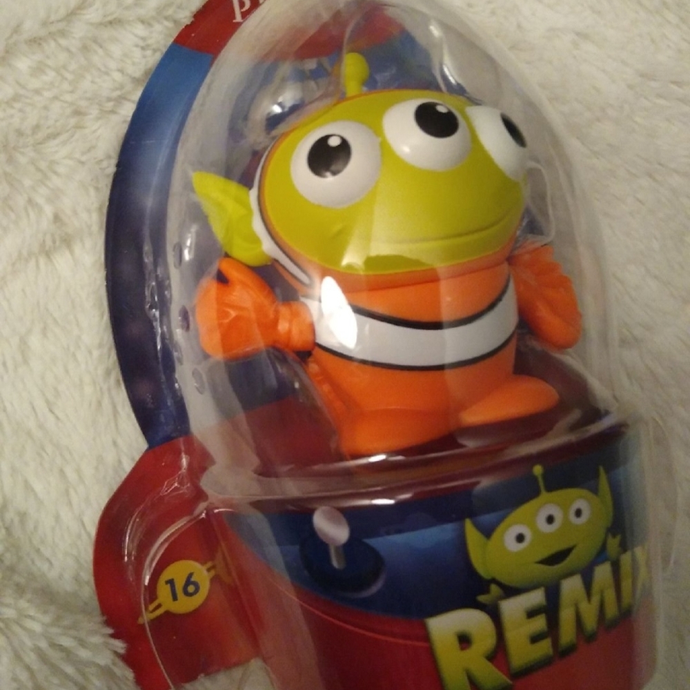 Pixar Remix Limited Ed. Alien Nemo Plush Disney New Cool Gift Green Alien Fish